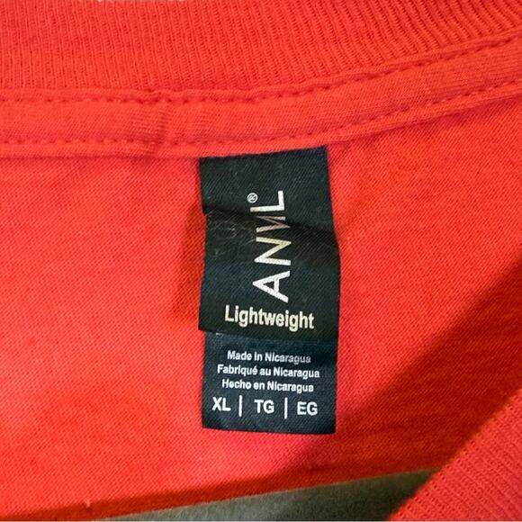 Anvil, Coral Red Graphic Tee with Skull and Roses Sturgis 2022. Size XL. - Picture 3 of 5